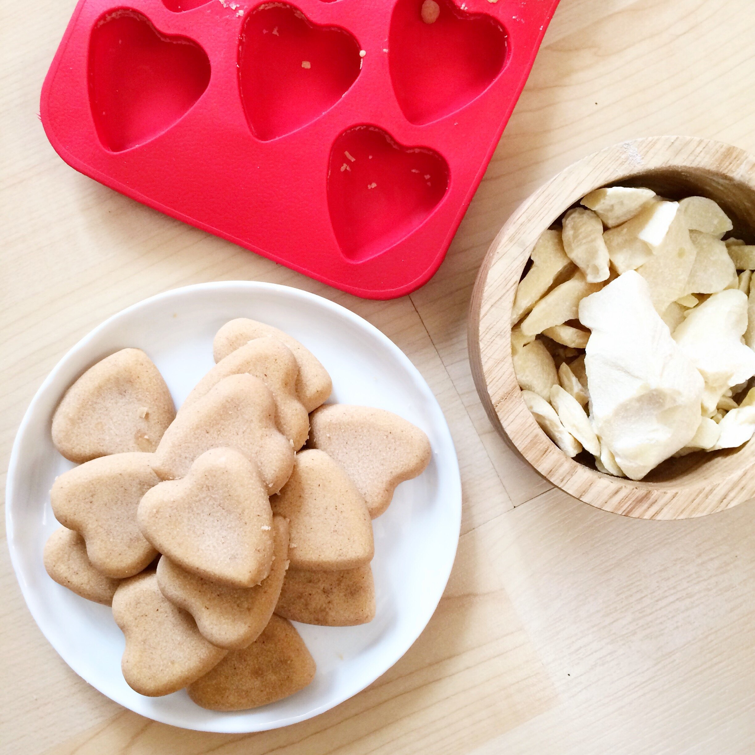 Low Carb White Chocolate Peanut Butter Bites