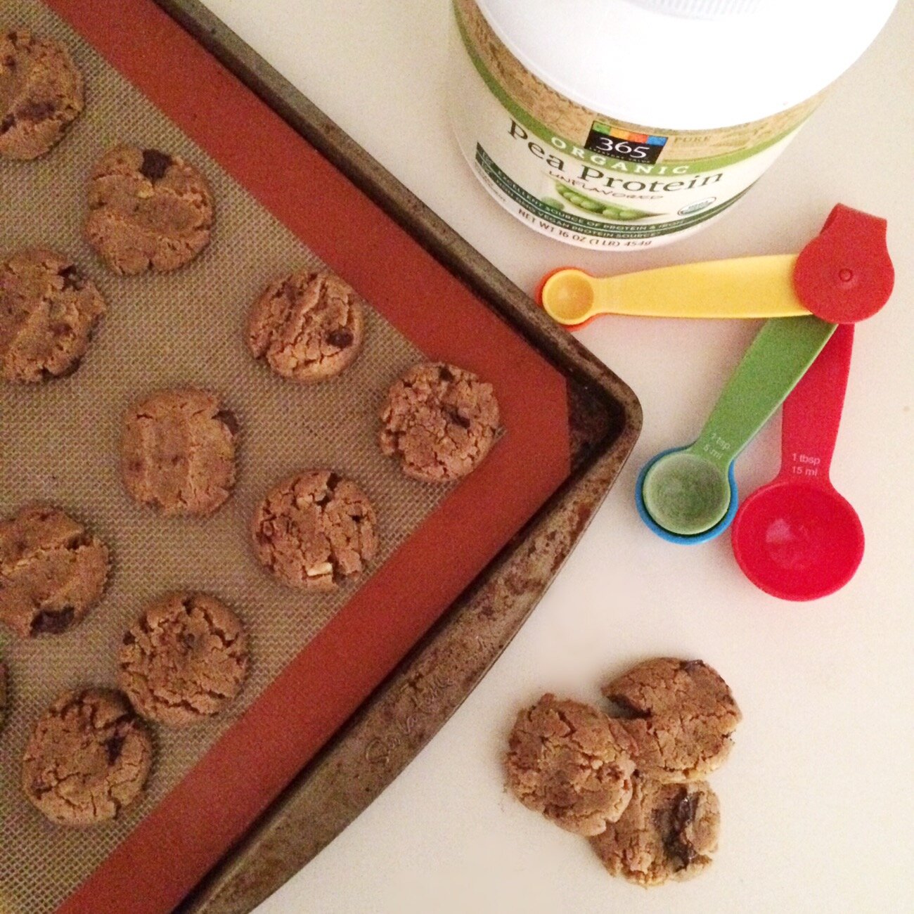 Low Carb Vegan Protein Cookies